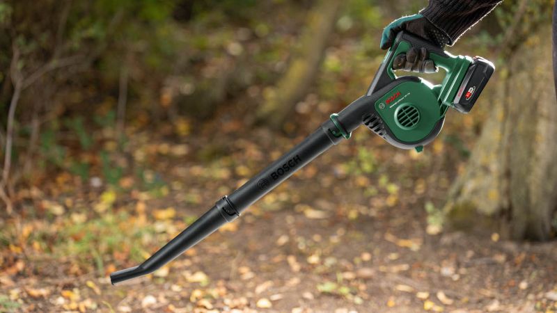 Dmuchawa akumulatorowa Bosch Universal LeafBlower 18 V