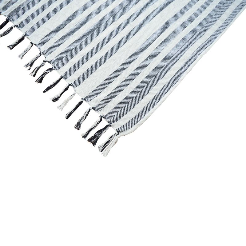Koc tkany 130 x 170 cm pasy czarno kremowy