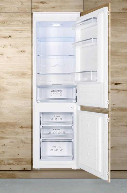 Lodówka do zabudowy Amica BK3265