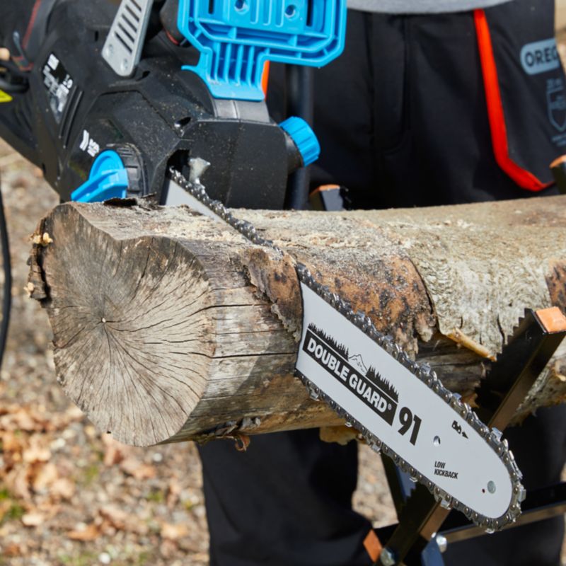 Pilarka MacAllister 2200 W 40 cm