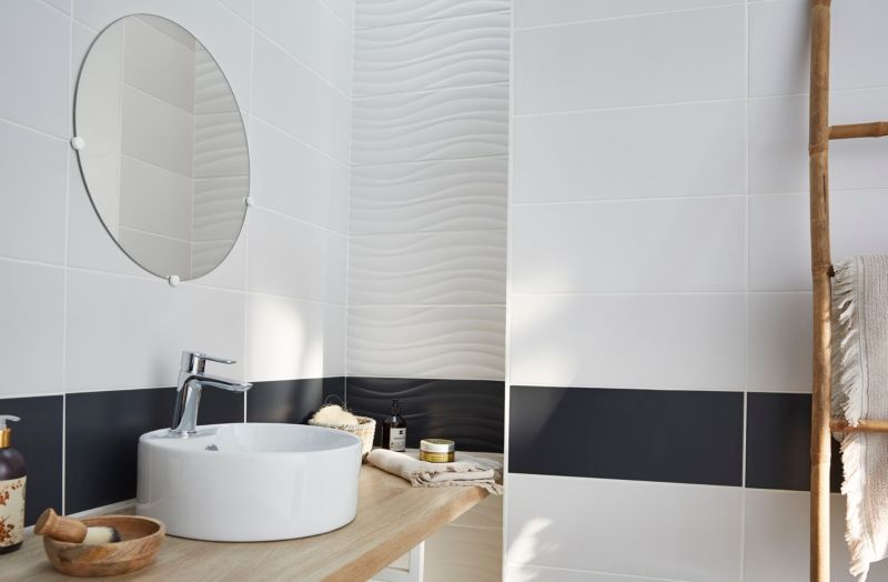 Umywalka nablatowa ceramiczna GoodHome Vorma śr. 38 cm biała