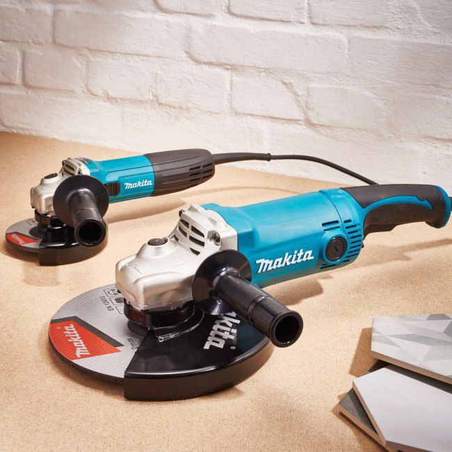 Zestaw szlifierek kątowych Makita GA9050 + GA5030R
