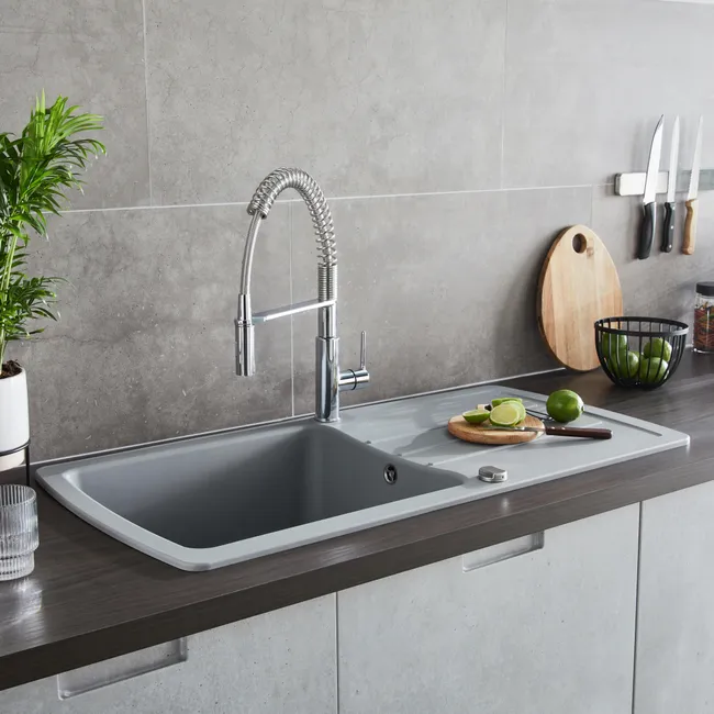 Bateria kuchenna z elastyczną wylewką Clova Profi Grohe