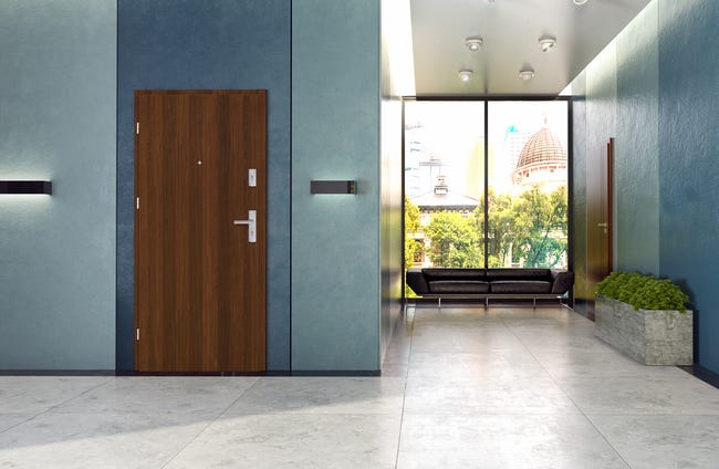 Drzwi wewnętrzne drewniane wejściowe Grafen Orzech Polski 90 Lewe otwierane do wewnątrz Nawadoor