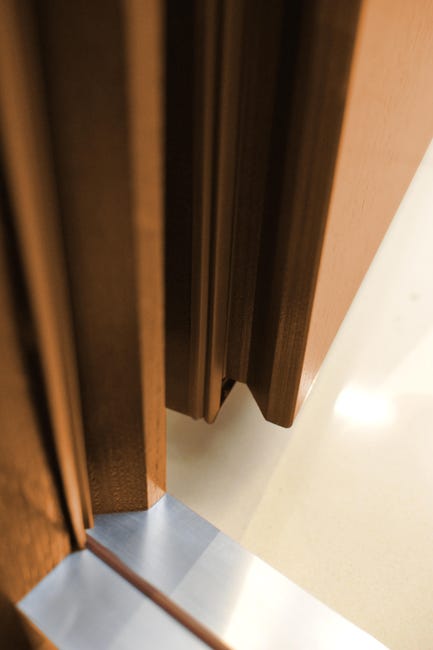 Drzwi zewnętrzne drewniane wejściowe Rodez thermo złoty dąb 90 Prawe Elprema