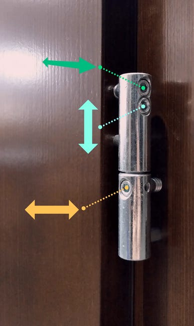 Drzwi zewnętrzne drewniane wejściowe przeszklone NEW3 P1 orzech 90 prawe Lupol