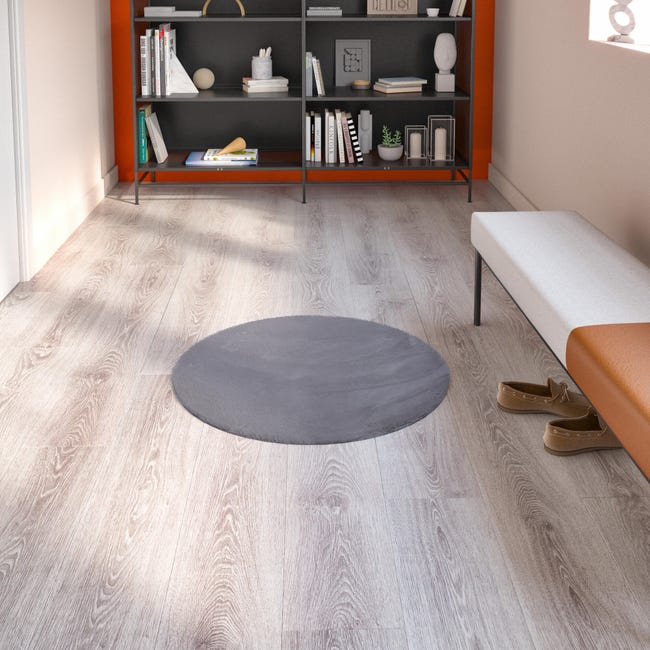 Dywan sztuczna skóra królika Bianca szary okrągły śr. 100 cm Inspire