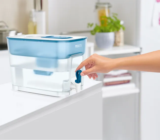 Dzbanek filtrujący wodę Flow 8.2 l/5.2 l Brita