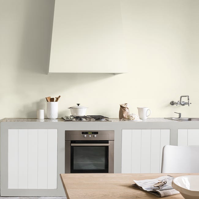 Farba Dulux Easycare Kuchnia i łazienka Perłowy biały 2.5 l