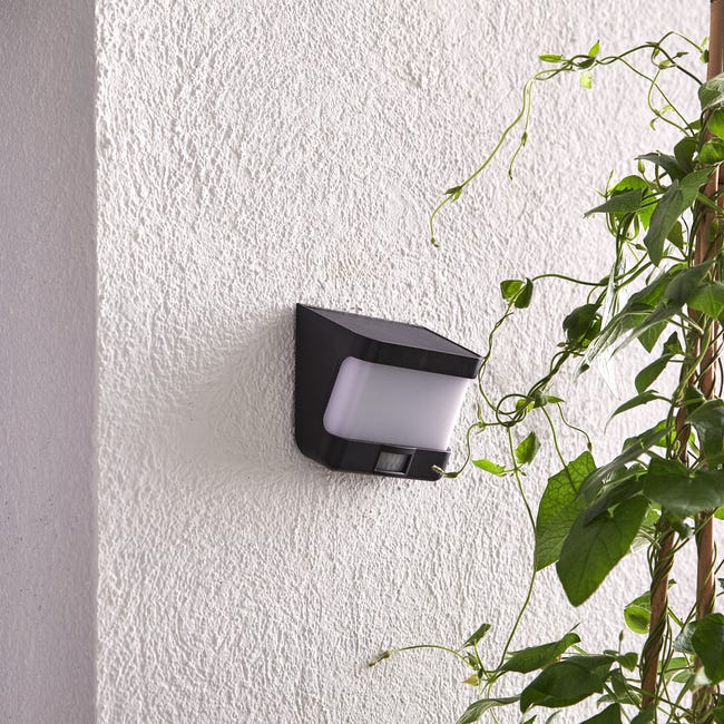 Kinkiet solarny Fano czarny 1000 lm IP54 LED Inspire