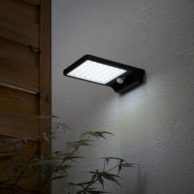 Kinkiet solarny Palms czarny IP44 z czujnikiem Inspire