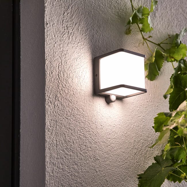 Kinkiet solarny Telin szary 11 cm IP54 LED Inspire