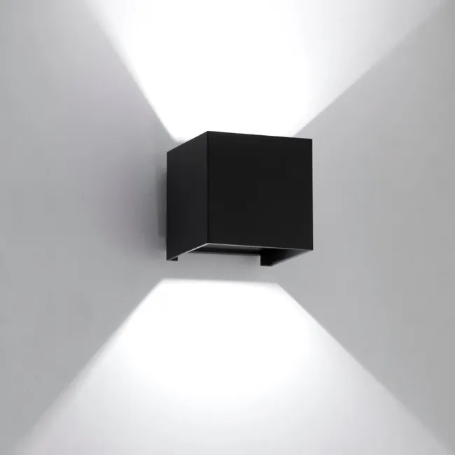 Kinkiet zewnętrzny Roxbury czarny kwadratowy IP54 LED Inspire