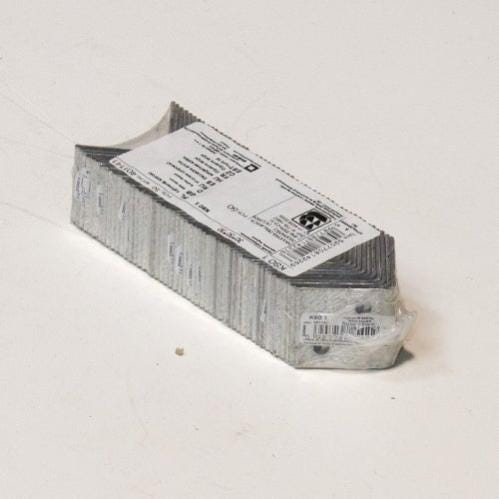 Kątownik 30x30x30 mm Domax