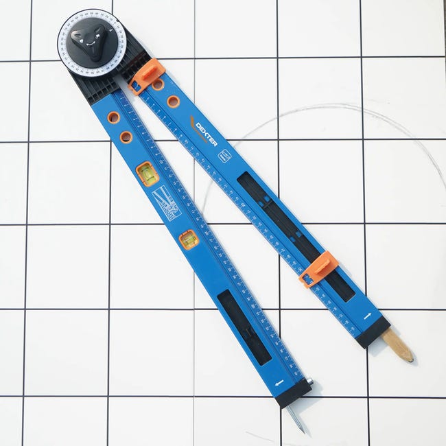 Kątownik regulowany z poziomicą i ołówkiem 52 cm Dexter
