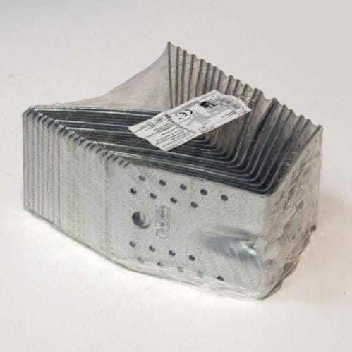 Kątownik z przetłoczeniem 105x105x90 mm Domax