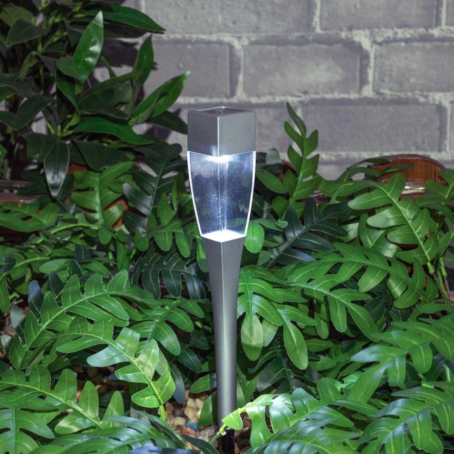 Lampa solna wbijana Lecanto srebrna LED Inspire