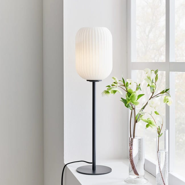 Lampa stołowa Cava czarna E14 MARKSLOJD