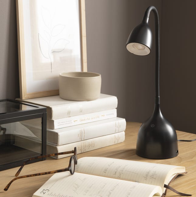 Lampka biurkowa Swallow czarna 400 lm LED Inspire