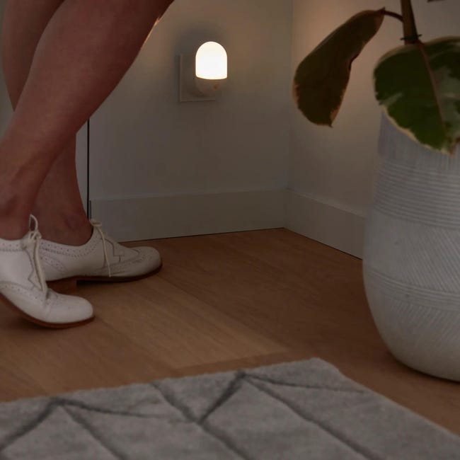 Lampka nocna Selon biała 15 lm LED Inspire