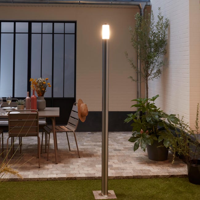 Latarnia ogrodowa Bergen srebrna E27 200 cm IP44 Inspire
