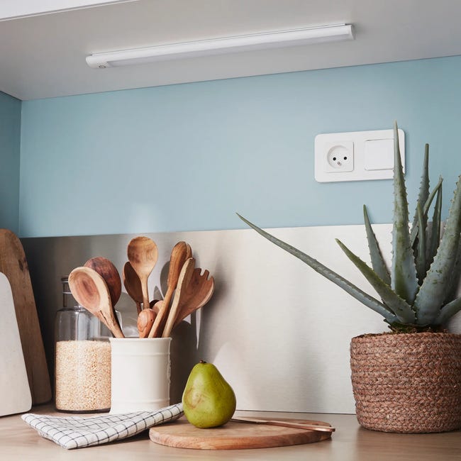Listwa LED YILON na USB 44 cm dotykowa 330 lm INSPIRE