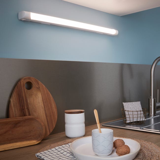 Listwa LED podszawkowa Vilni 60 cm Inspire