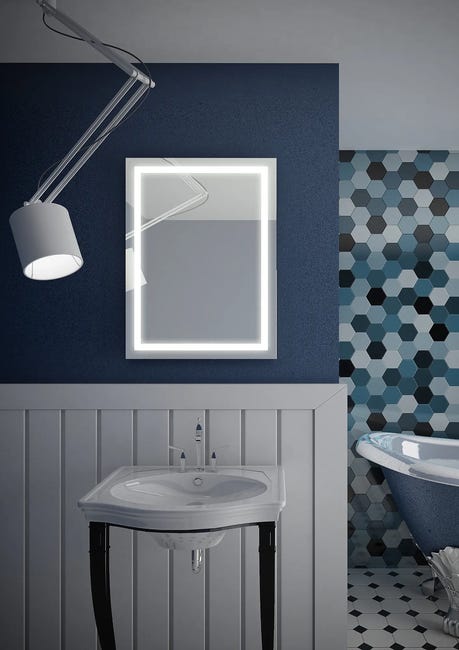 Lustro z wbudowanym oświetleniem Focus Led 60 x 80 Dubiel Vitrum