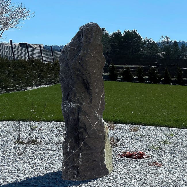 Monolit kamień Deep Black 30-50 cm 20kg czarny Garden Stones