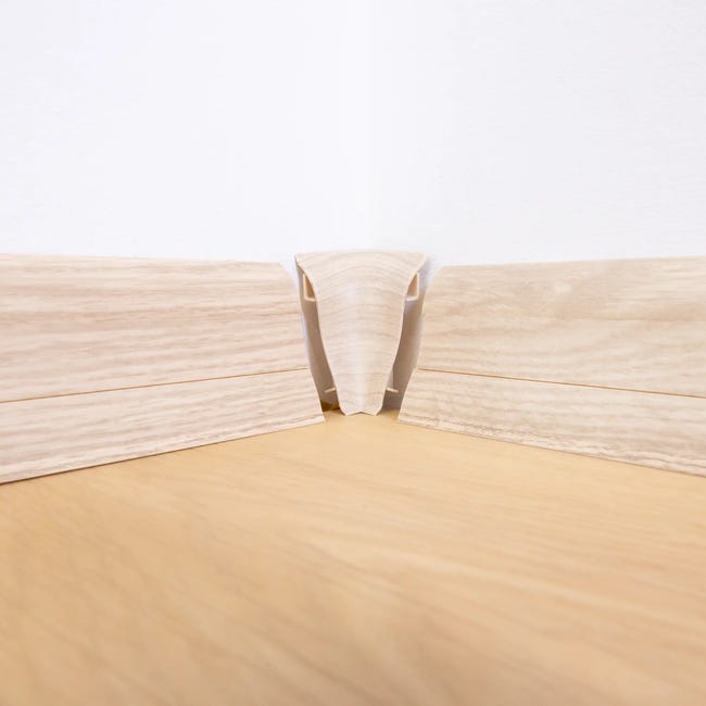 Narożnik wewnętrzny do listwy przypodłogowej PCV Dąb Liverpool 55 Artens