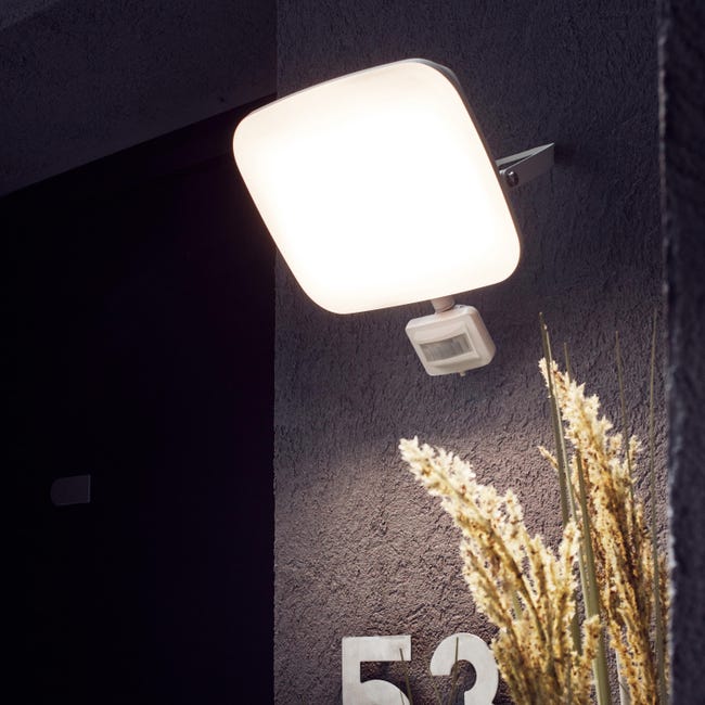 Naświetlacz zewnętrzny Kanti biały 6750 lm IP44 z czujnikiem LED Inspire