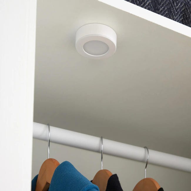 Oprawa podszafkowa LAKAO IP20 6.4 cm srebrna LED INSPIRE