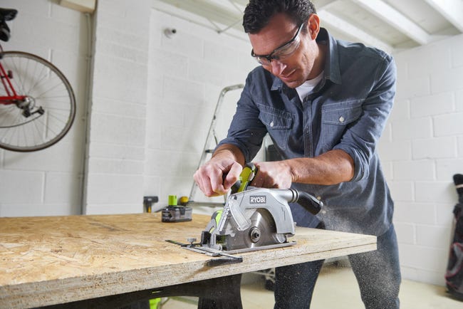 Pilarka tarczowa akumulatorowa Ryobi One+ R18CS-0 165mm 18V