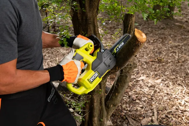 Piła łańcuchowa akumulatorowa Ryobi One+ RY18CS20A-0 18V 20cm