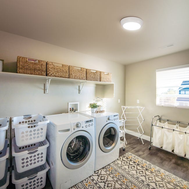 Plafon Erton biały 25.2 cm E27 IP44