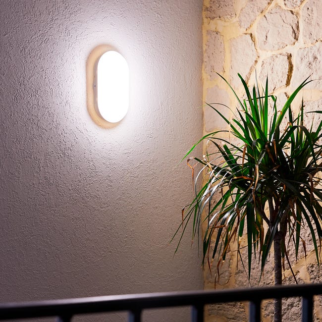 Plafon Ezy biały 27 cm IP65 LED Inspire