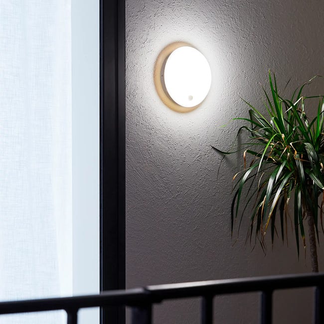 Plafon zewnętrzny Ezy z czujnikiem IP54 1620 lm LED Inspire