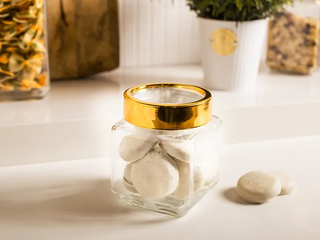 Pojemnik kuchenny na żywność Gold 0.5 l Altom Design