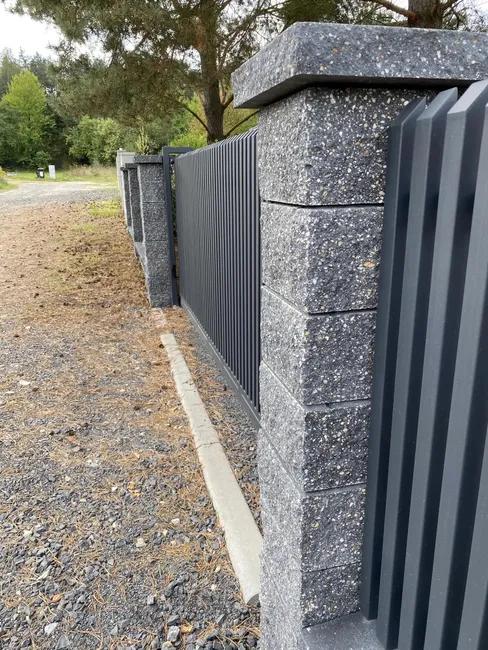 Pustak słupkowy 30x30x19 cm 4stronnie łupany Galaxy Ziel-Bruk