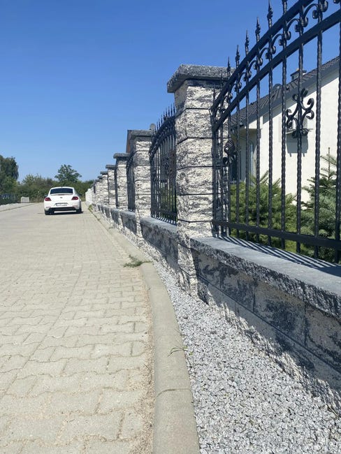 Pustak ścienno-cokołowy 39x20x19 cm 2stronnie łupany Onyx Ziel-Bruk