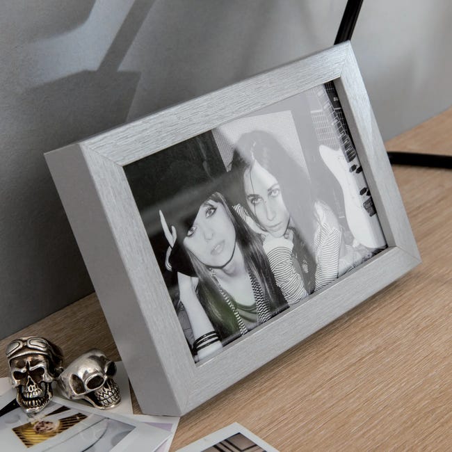 Ramka na zdjęcia Milo 13 x 18 cm srebrna MDF Inspire