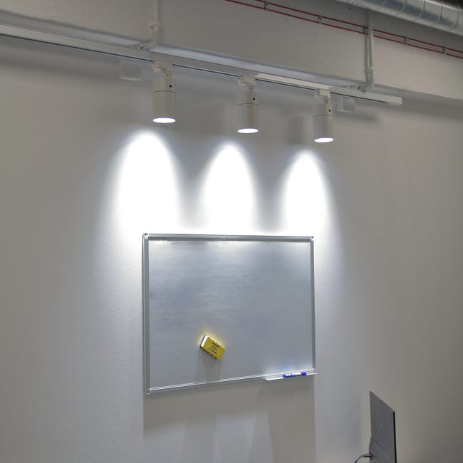 Reflektor Vision biały LED Blaupunkt