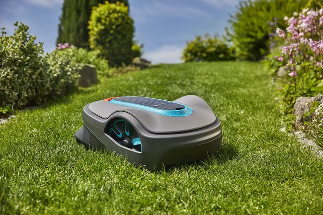 Robot koszący Gardena Sileno Life 15102-32 1000m2 18V 2Ah