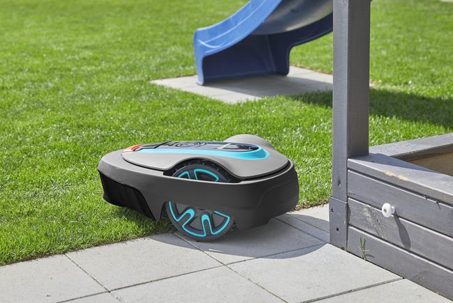 Robot koszący Gardena Sileno Life Smart 19707-72 850 m2 18V 2Ah