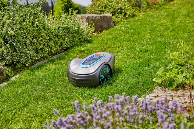 Robot koszący Gardena Sileno Minimo 15207-48 450m2 18V 2.1Ah