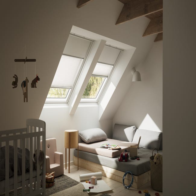 Roleta zaciemniająca do okna dachowego DFD MK08 1025S Biała 78 x 140 cm Velux