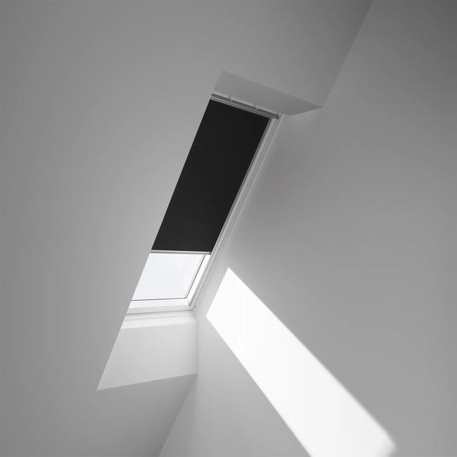 Roleta zaciemniająca do okna dachowego DKL MK06 3009S Czarna 78 x 118 cm Velux