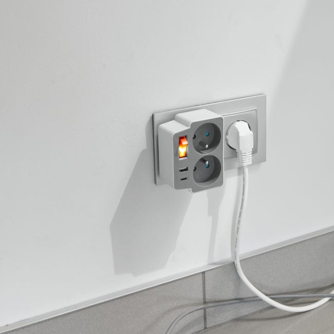 Rozgałęźnik 2x2P+USB A USB C