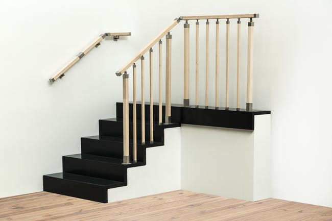 Słupek balustrady drewniany dębowy surowy 1000x37x47 mm Kornik