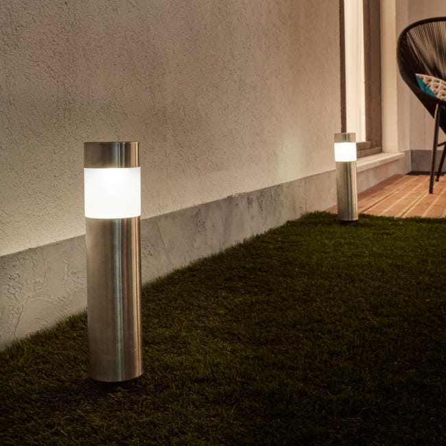 Słupek solarny 2 szt. Beacon IP44 39 cm srebrny Inspire